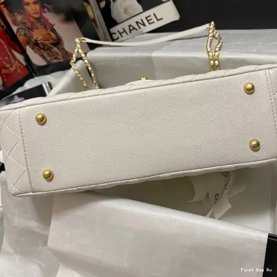 First Bag Ru BAG FLAP CHANEL 0524
